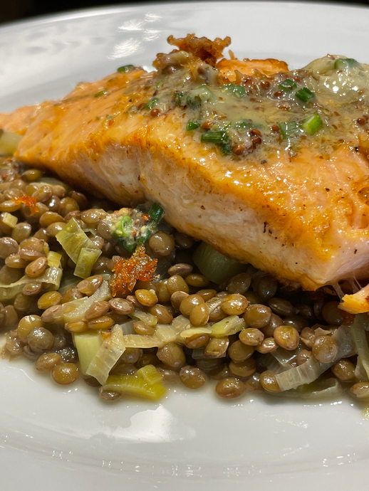 Herb and Mustard Salmon on a Bed of Lentils