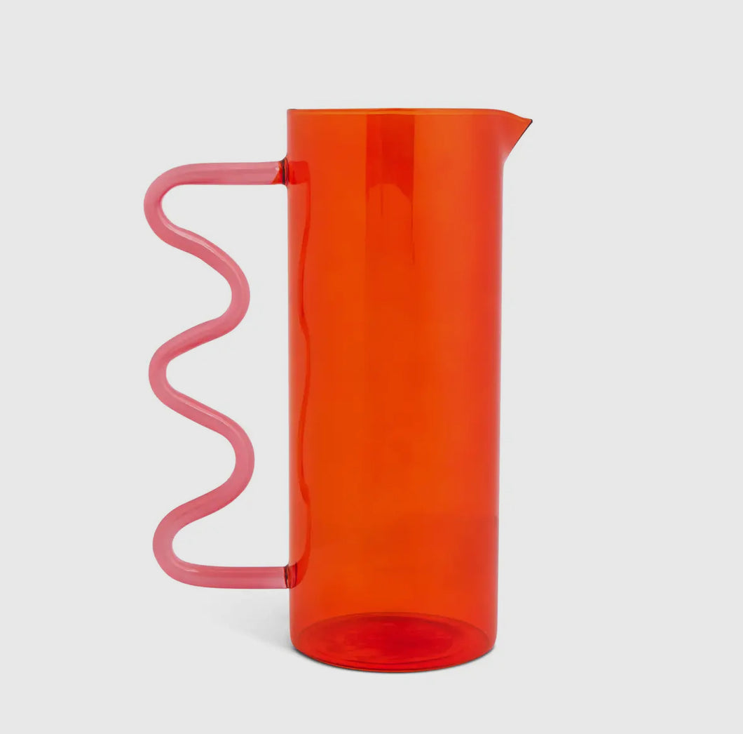 Squiggle Pitcher